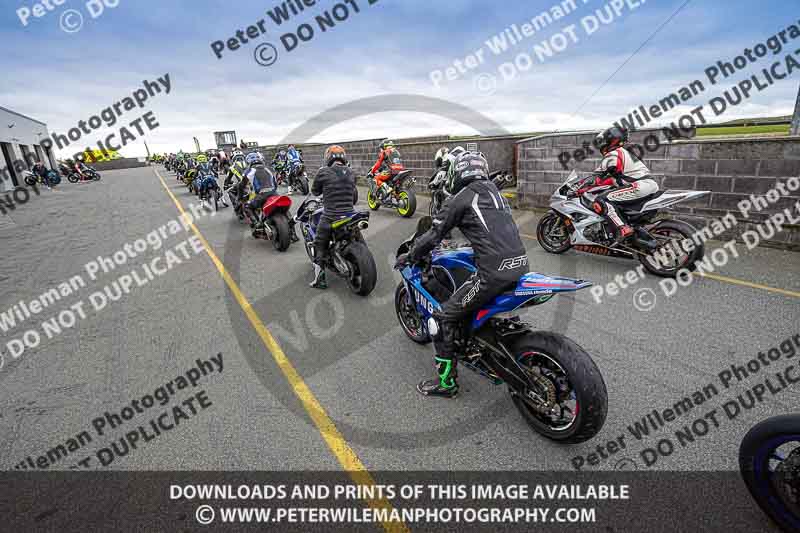 anglesey no limits trackday;anglesey photographs;anglesey trackday photographs;enduro digital images;event digital images;eventdigitalimages;no limits trackdays;peter wileman photography;racing digital images;trac mon;trackday digital images;trackday photos;ty croes